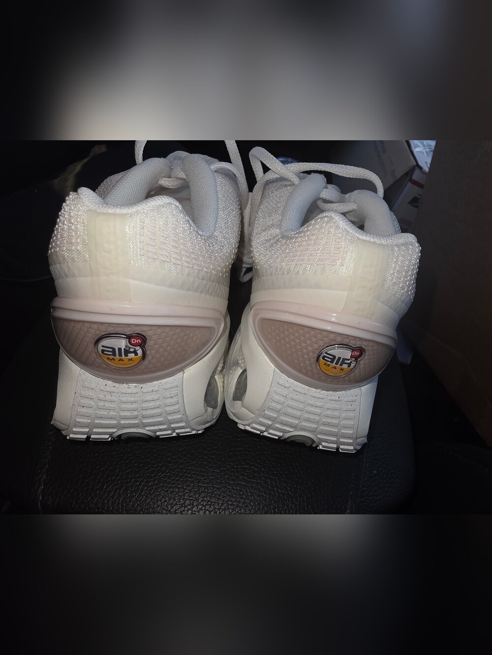 Brand New Nike Air Woman DN Size 8 White Athletic Sneakers No Box